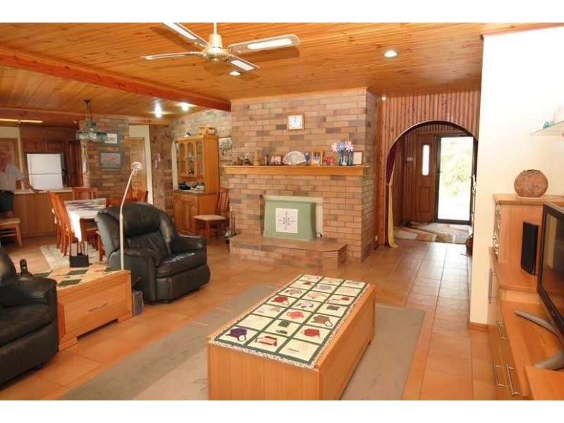 61 Sydney Avenue, Callala Bay NSW 2540