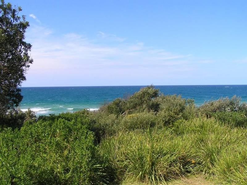 11 North Crescent, Culburra Beach NSW 2540