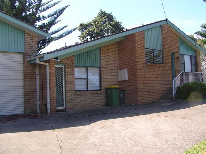 11 North Crescent, Culburra Beach NSW 2540