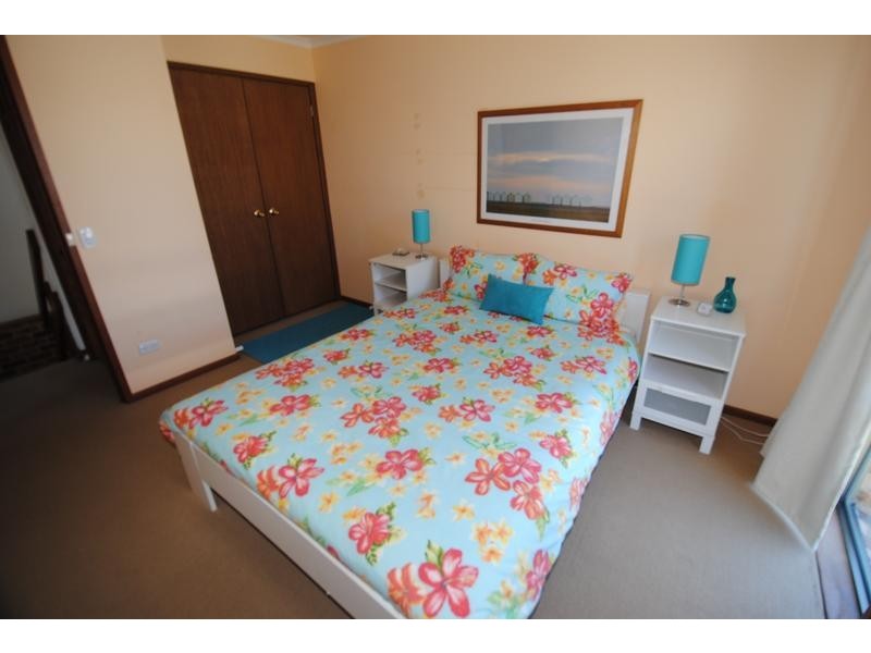 2 The Mall, Culburra Beach NSW 2540