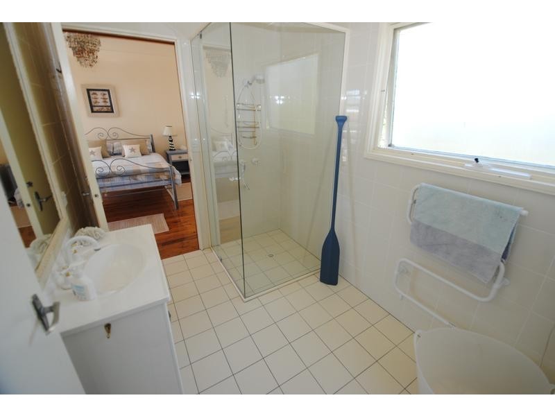 32 Crookhaven Parade, Currarong NSW 2540