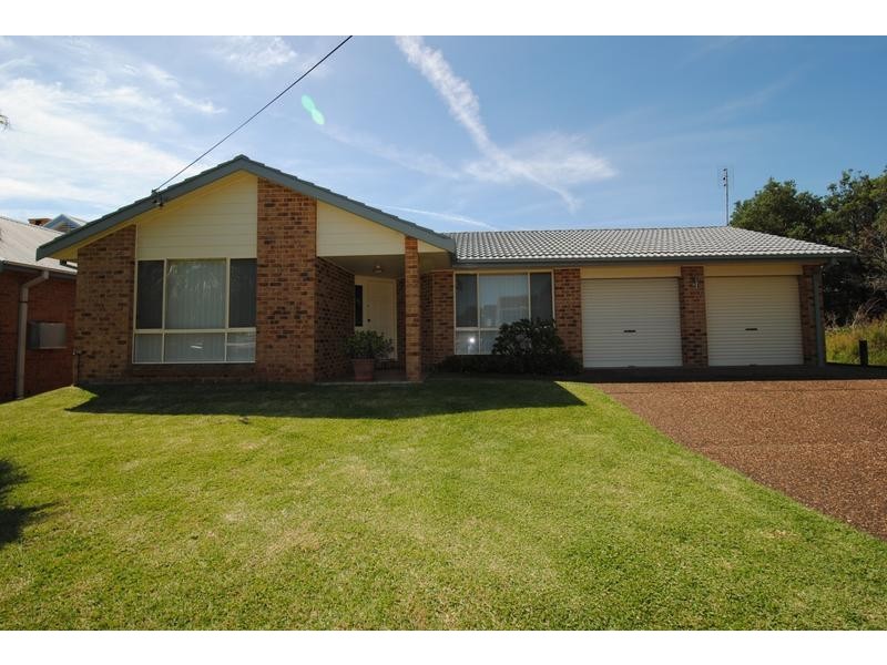 5 Sunshine Street, Culburra Beach NSW 2540