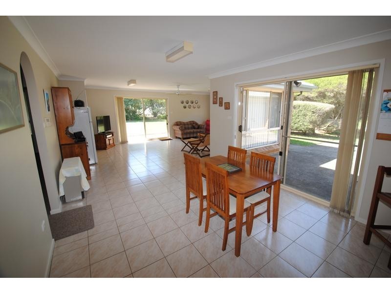 5 Sunshine Street, Culburra Beach NSW 2540