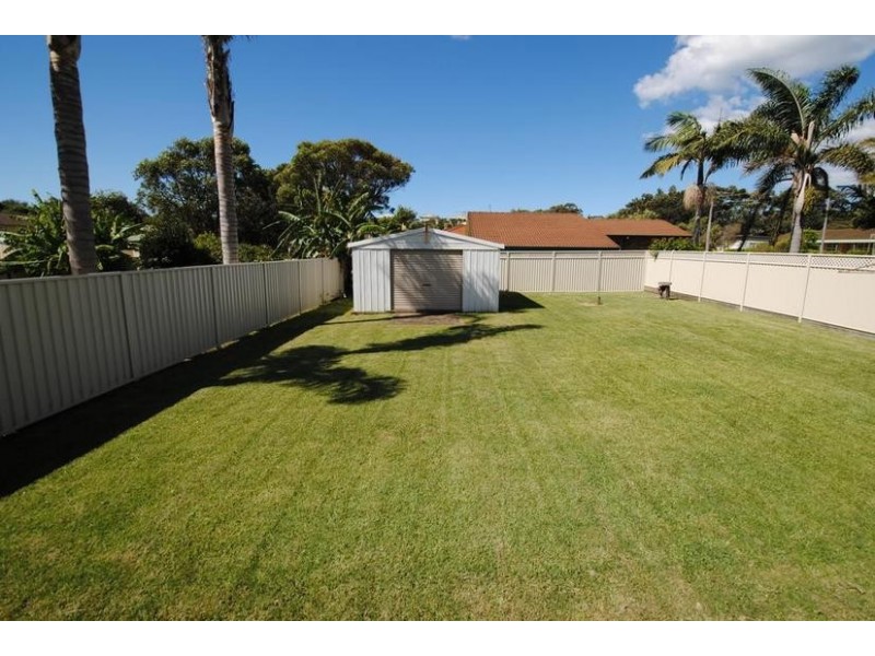 84 Prince Edward Avenue, Culburra Beach NSW 2540