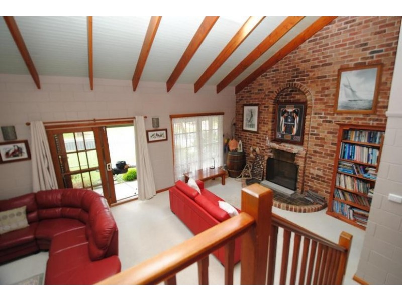 15 Carson Crescent, Callala Bay NSW 2540