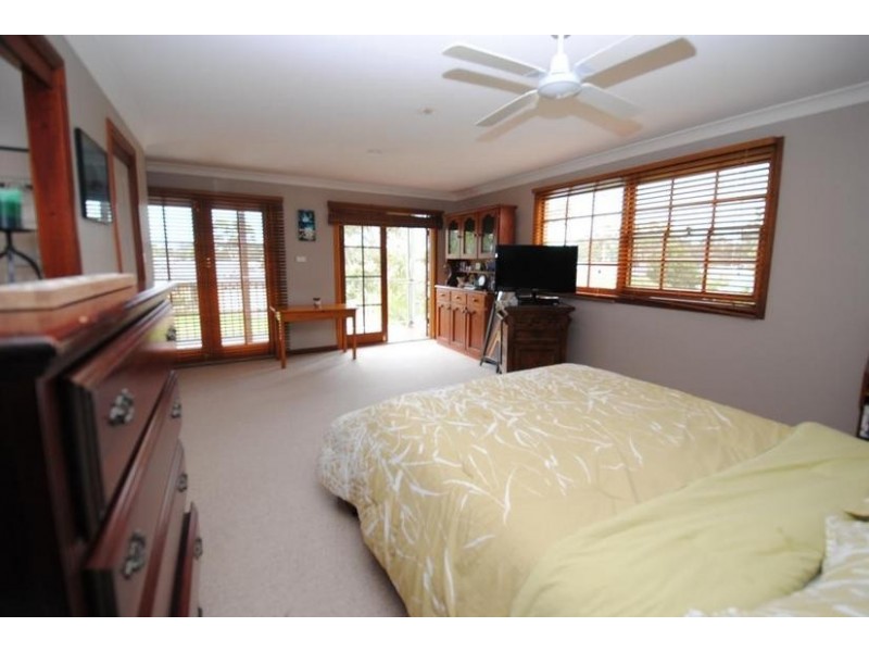 15 Carson Crescent, Callala Bay NSW 2540