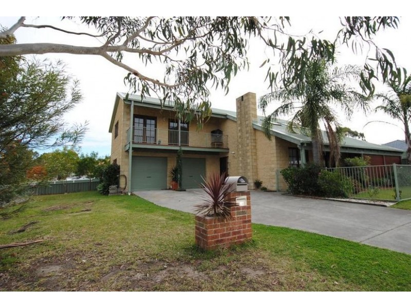 15 Carson Crescent, Callala Bay NSW 2540