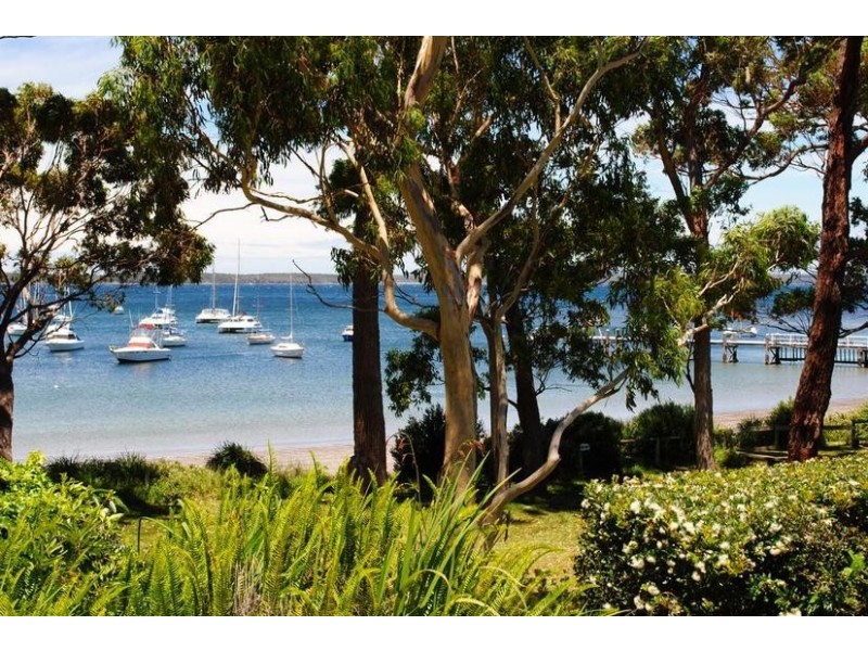 28 Boorawine Terrace, Callala Bay NSW 2540