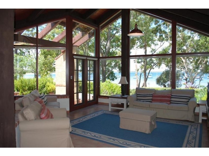 28 Boorawine Terrace, Callala Bay NSW 2540