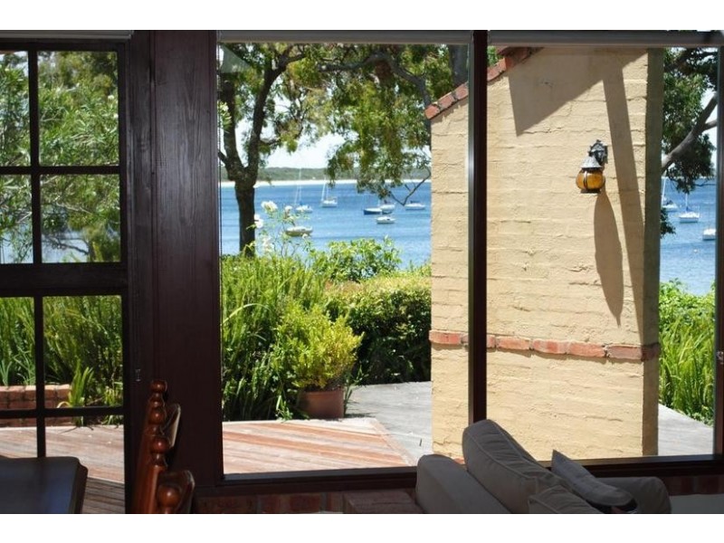 28 Boorawine Terrace, Callala Bay NSW 2540