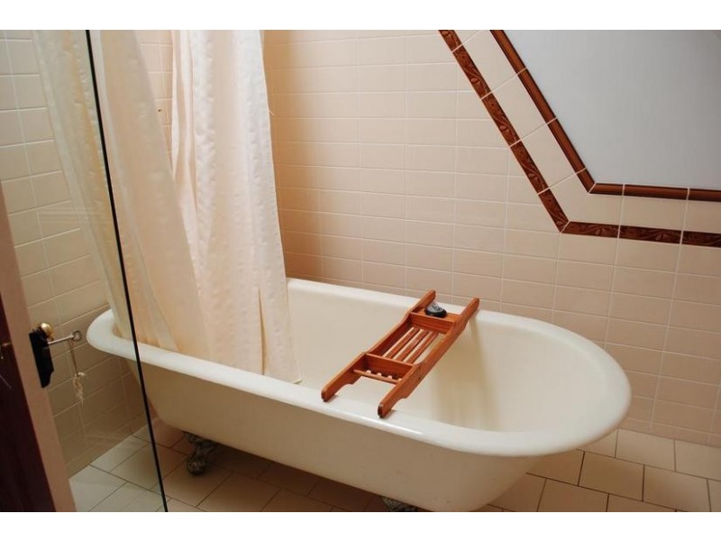 28 Boorawine Terrace, Callala Bay NSW 2540