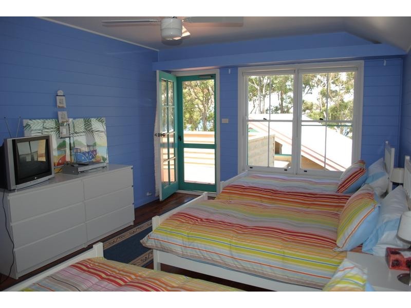 28 Boorawine Terrace, Callala Bay NSW 2540