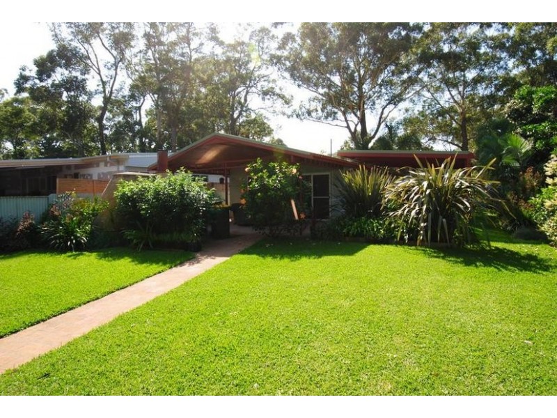 15 Catherine Street, Myola NSW 2540