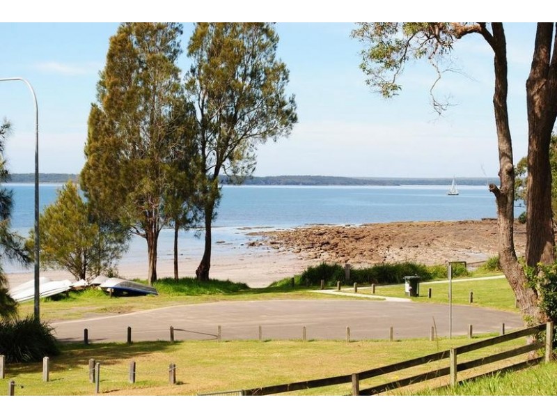 52 Boorawine Terrace, Callala Bay NSW 2540