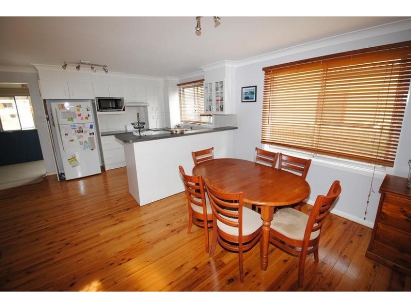 4 Mia Way, Culburra Beach NSW 2540