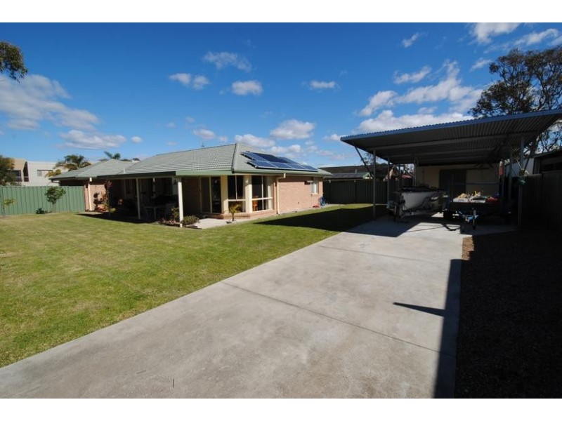 22 Gowlland Crescent, Callala Bay NSW 2540