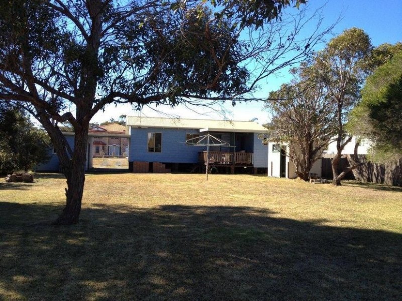 23 Penguin Head Road, Culburra Beach NSW 2540