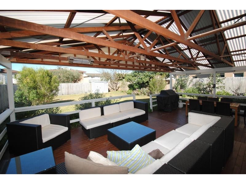 5 Lennox Road, Callala Beach NSW 2540