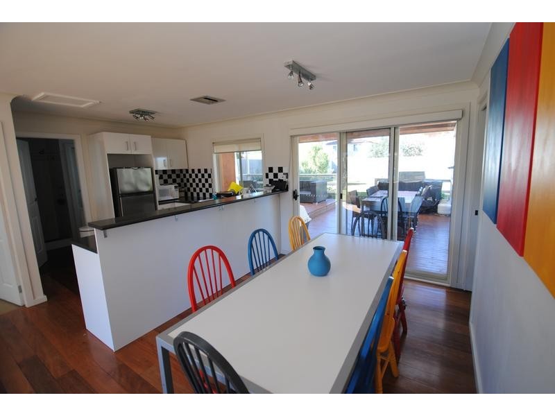 5 Lennox Road, Callala Beach NSW 2540