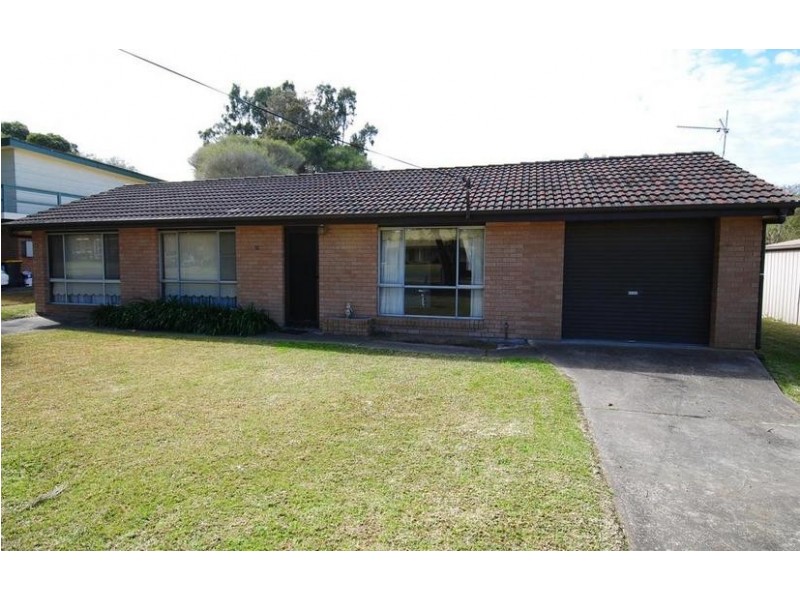 32 Orient Avenue, Orient Point NSW 2540