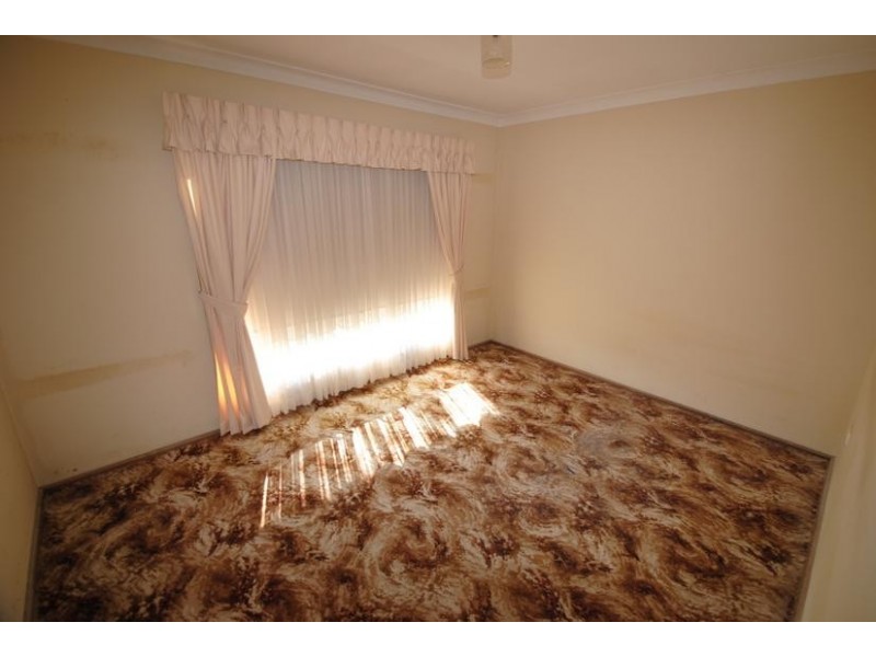 32 Orient Avenue, Orient Point NSW 2540