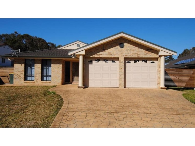 32 Bay Street, Callala Bay NSW 2540
