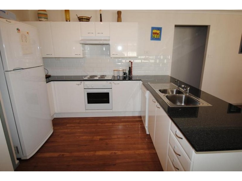 32 Bay Street, Callala Bay NSW 2540