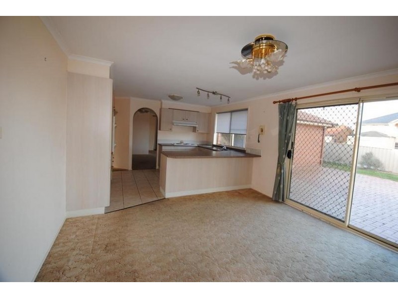 100 Hollingsworth Crescent, Callala Bay NSW 2540