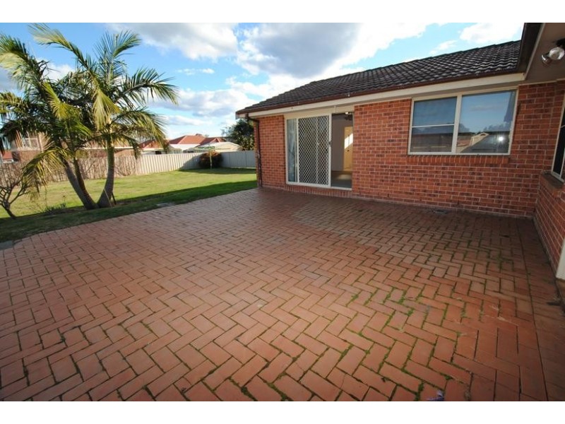 100 Hollingsworth Crescent, Callala Bay NSW 2540