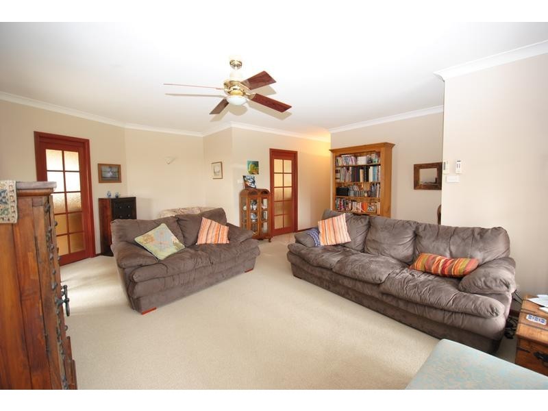 63 Stott Crescent, Callala Bay NSW 2540