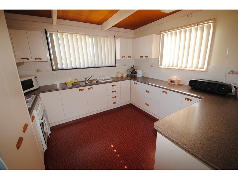 167 Marina Lane, Culburra Beach NSW 2540