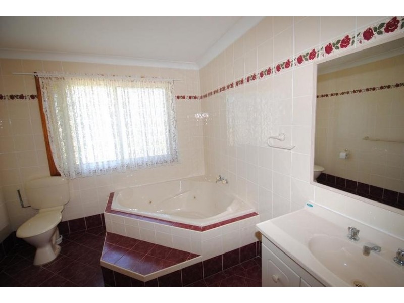 14 Tidy Close, Callala Bay NSW 2540