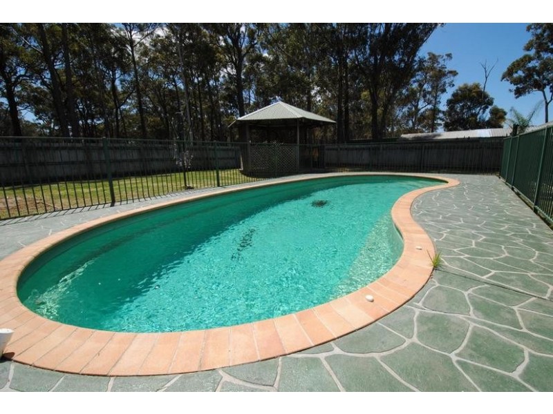 33 Barden Close, Callala Bay NSW 2540