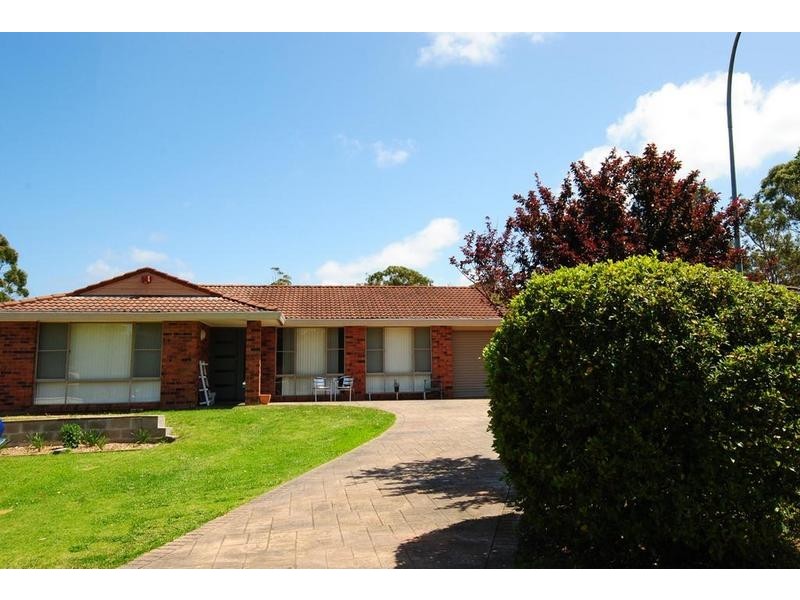 72 Hollingsworth Crescent, Callala Bay NSW 2540