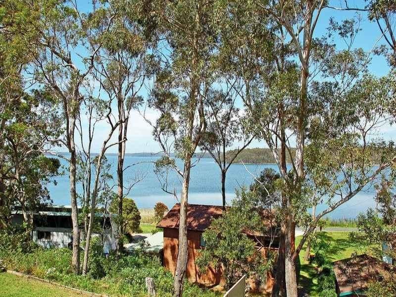 35 Greenbank Grove, Culburra Beach NSW 2540