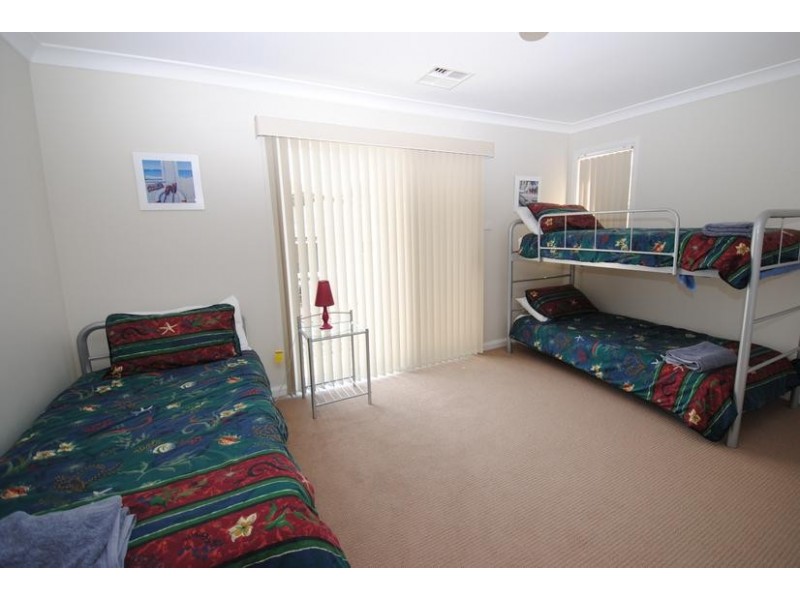 7 Caffrey Circuit, Callala Beach NSW 2540