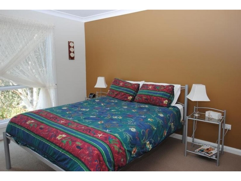 7 Caffrey Circuit, Callala Beach NSW 2540