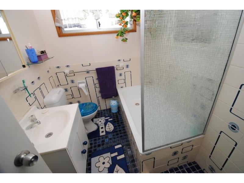 31 Prince Edward Avenue, Culburra Beach NSW 2540