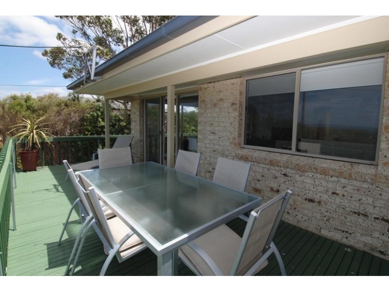 14 Greenway Road, Callala Beach NSW 2540
