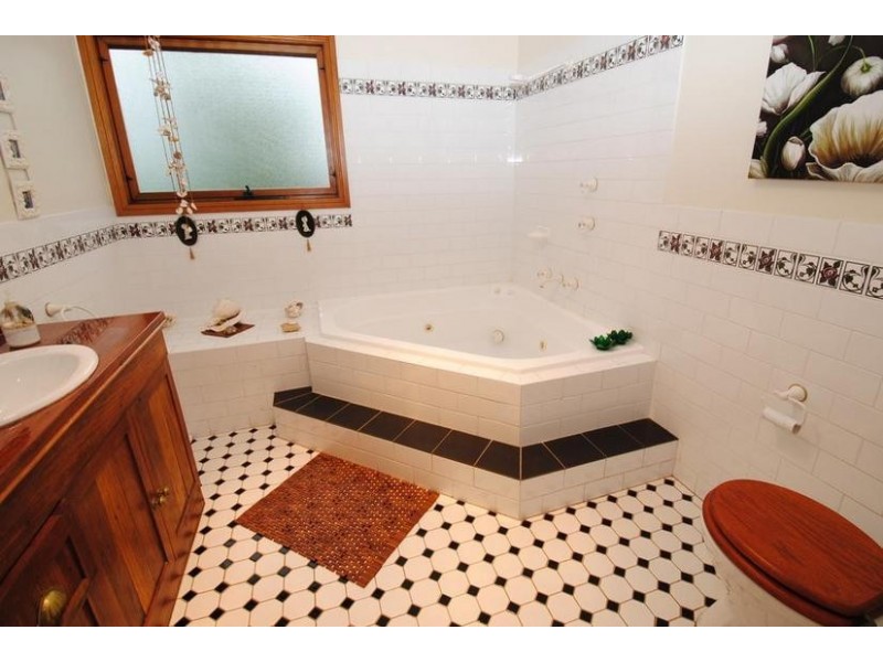 31 Callala Bay Road, Callala Bay NSW 2540