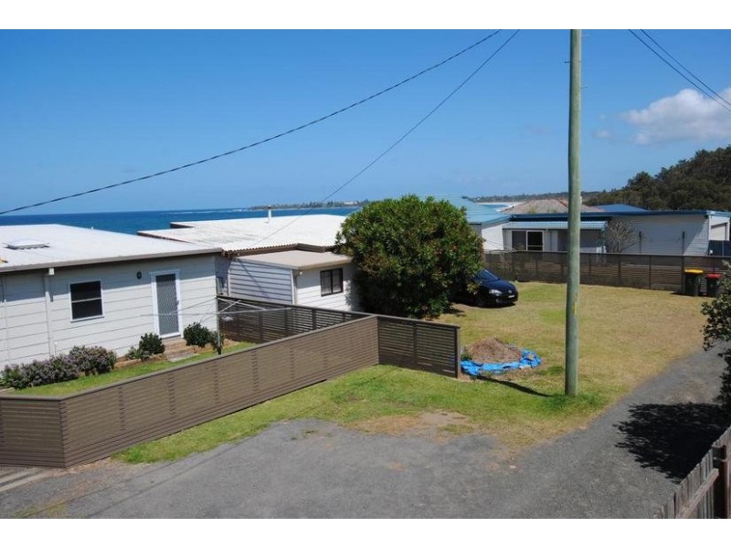 90 Park Row, Culburra Beach NSW 2540