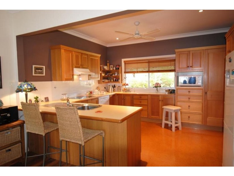 44 Boorawine Terrace, Callala Bay NSW 2540