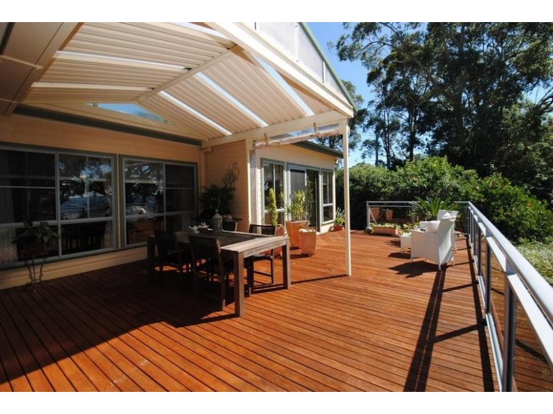 44 Boorawine Terrace, Callala Bay NSW 2540
