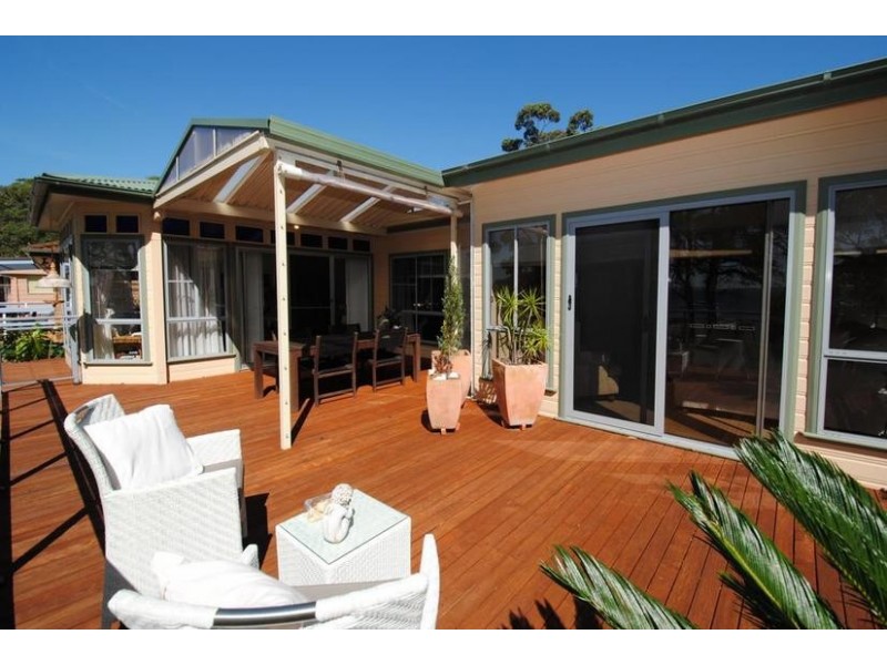 44 Boorawine Terrace, Callala Bay NSW 2540