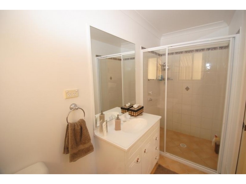 24 Carson Crescent, Callala Bay NSW 2540