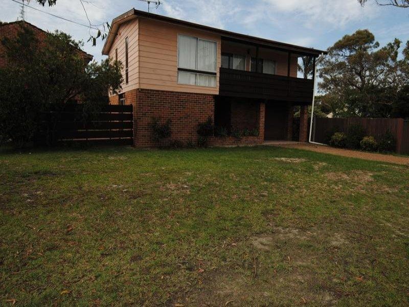 121 Queen Mary Street, Callala Beach NSW 2540