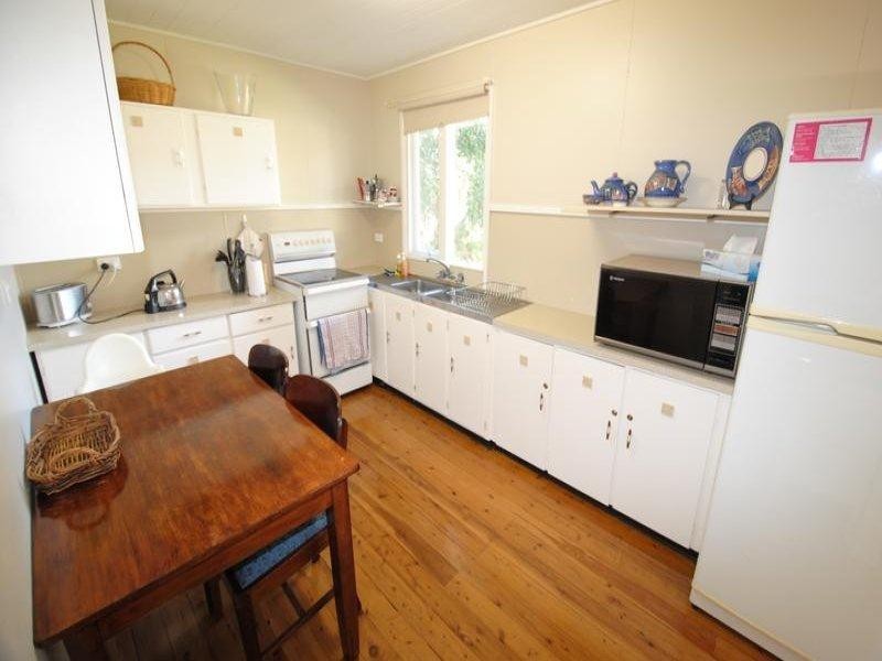 21 Kinghorn Road, Currarong NSW 2540
