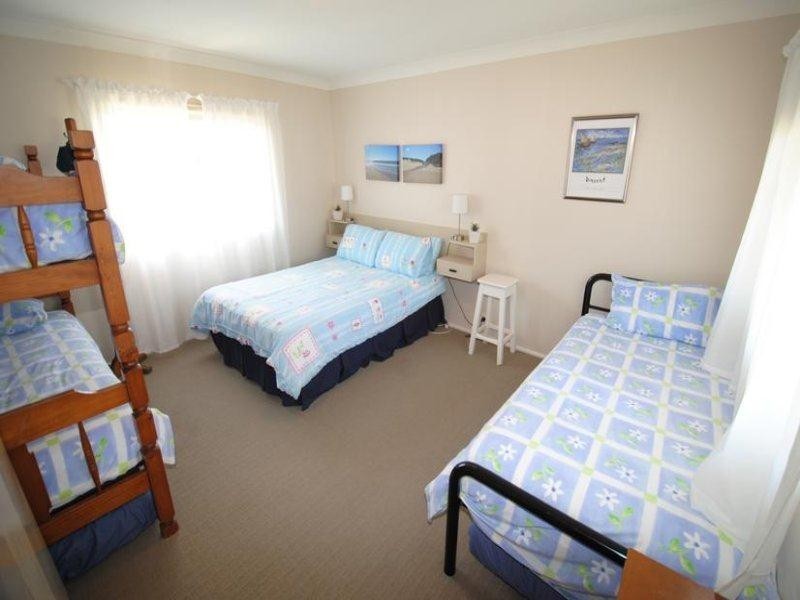 21 Kinghorn Road, Currarong NSW 2540