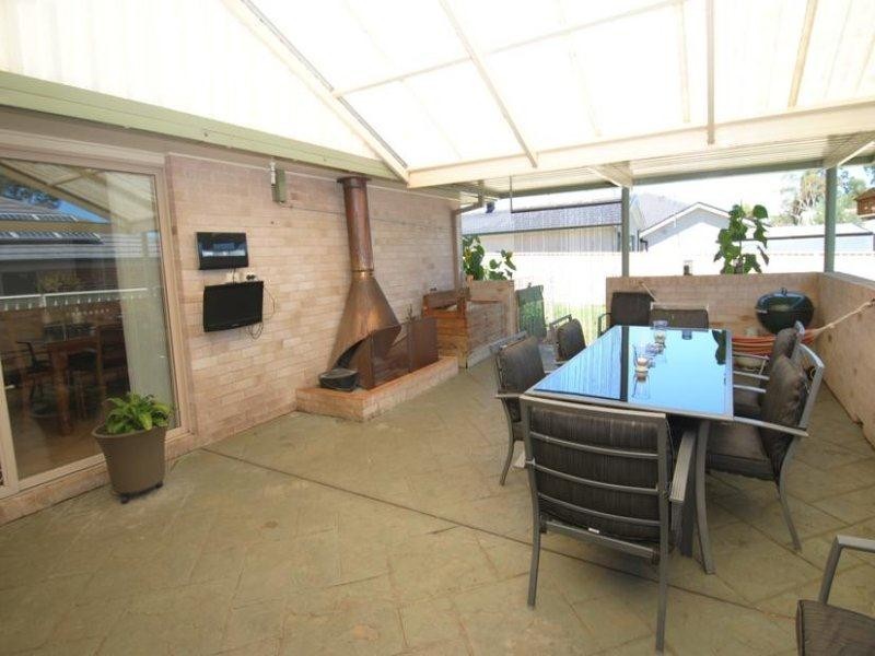 24 Carson Crescent, Callala Bay NSW 2540