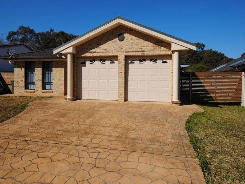 32 Bay Street, Callala Bay NSW 2540